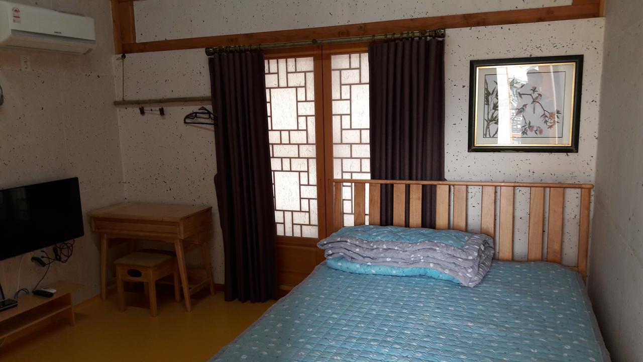 Hwangnam Gotaek Keumseulchae Hotel Gyeongju Bagian luar foto