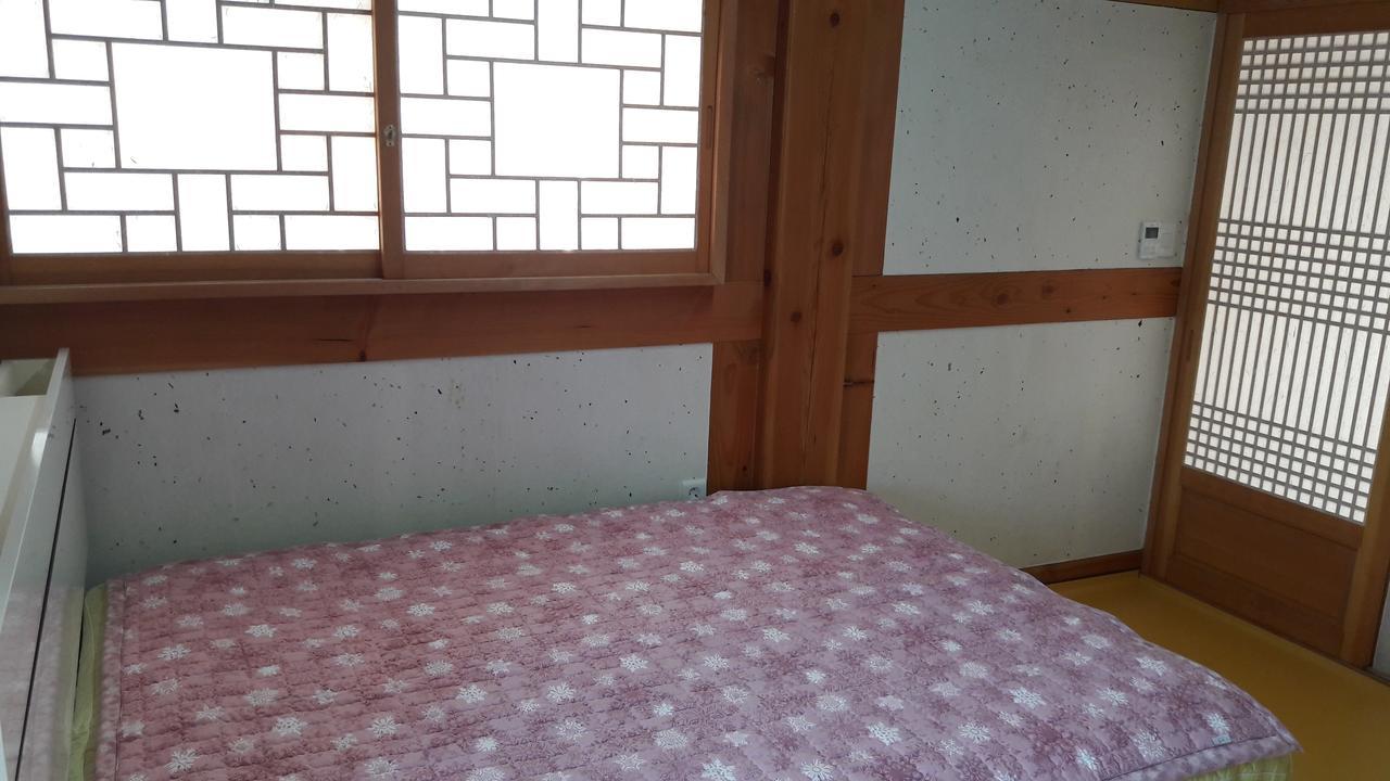 Hwangnam Gotaek Keumseulchae Hotel Gyeongju Bagian luar foto