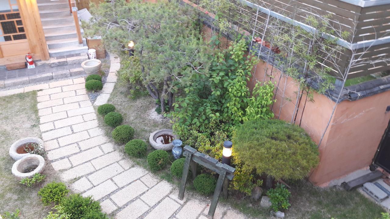 Hwangnam Gotaek Keumseulchae Hotel Gyeongju Bagian luar foto